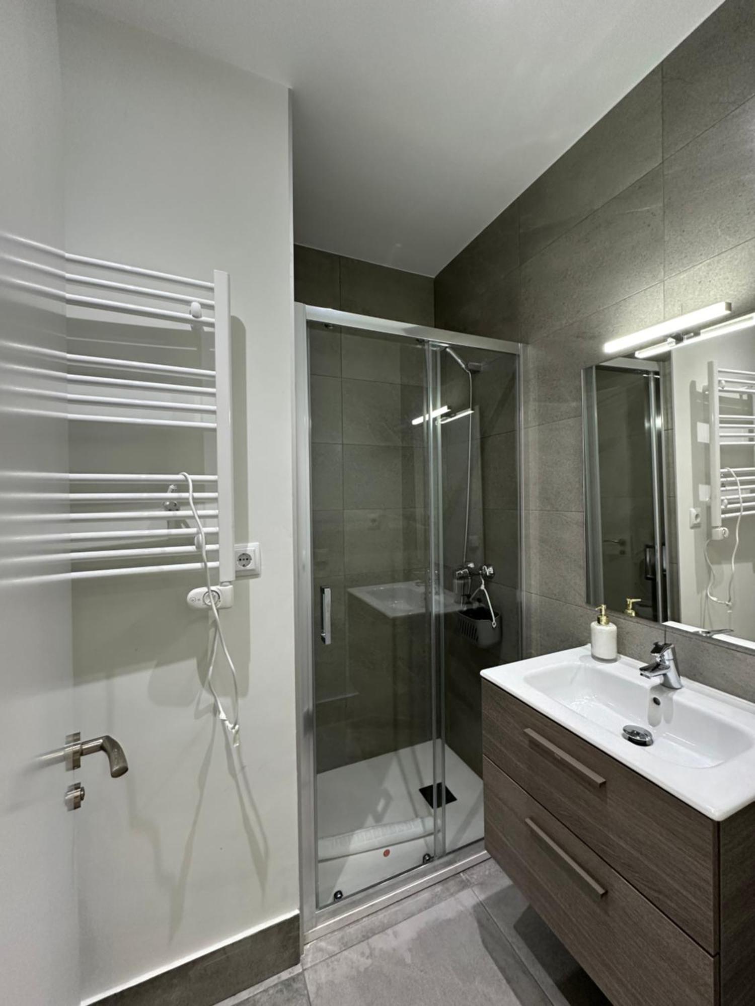 Apartamento Andres Tamayo Av America Madrid Kültér fotó